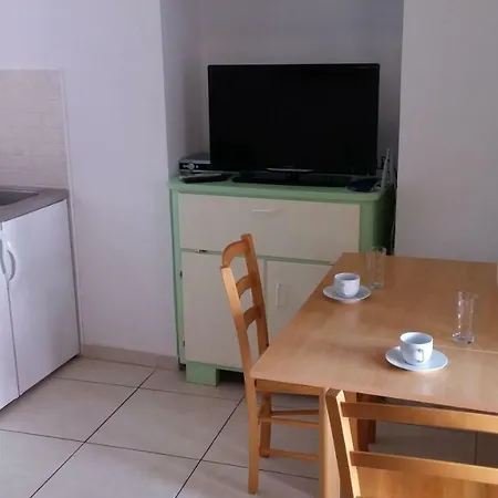 Tutini Dvori Apartment Primosten Exterior photo