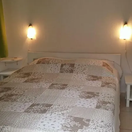 Tutini Dvori Apartment Primosten Exterior photo