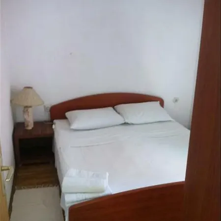 Tutini Dvori Apartment Primosten Exterior photo